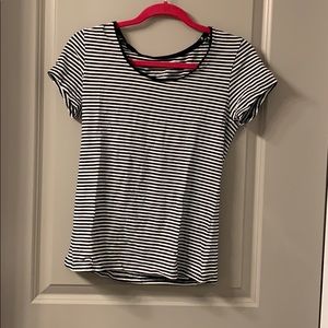 Black and white stripped t-shirt